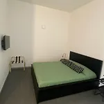 Crociferiholidayhome * Catania