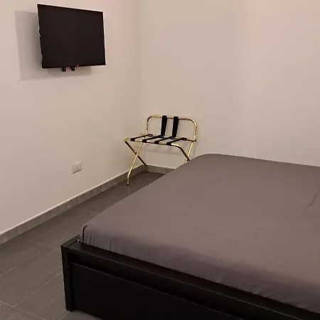 Holiday home Crociferiholidayhome